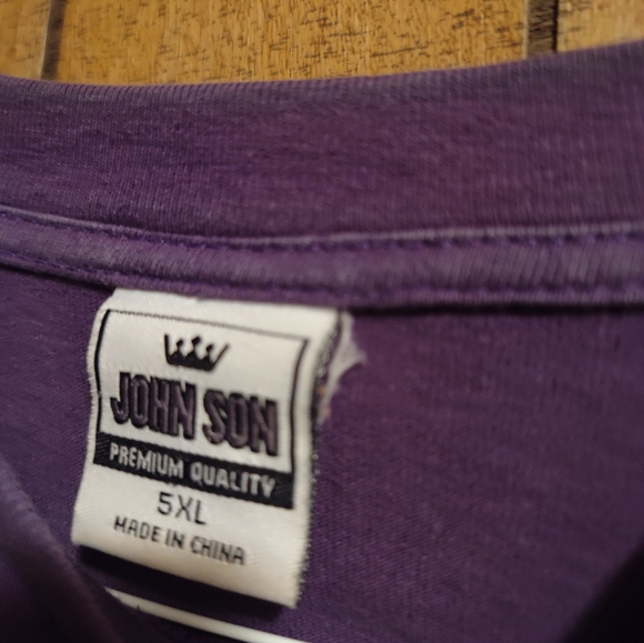 JOHN SON MEN'S T SHIRT SIZE 5XL, MEN'S, BEYOND THE LIMIT SHORTS, 52 WAIST. - Picture 4 of 6